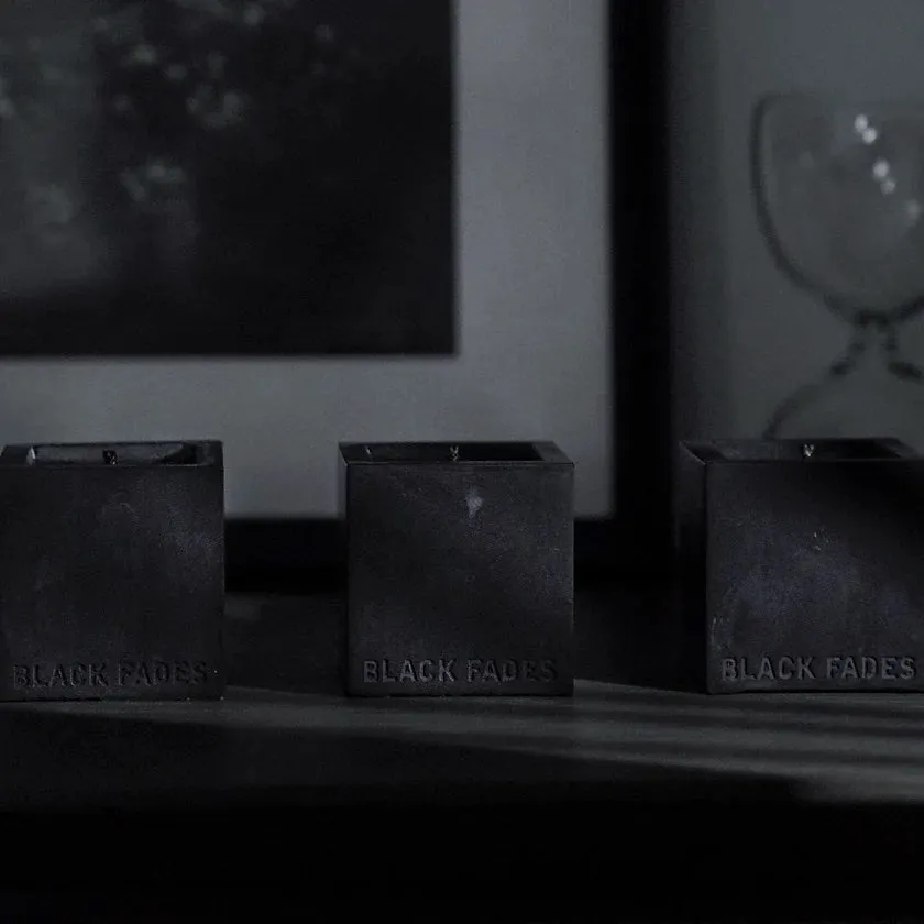 Black Fades 75g Candle Set / 1