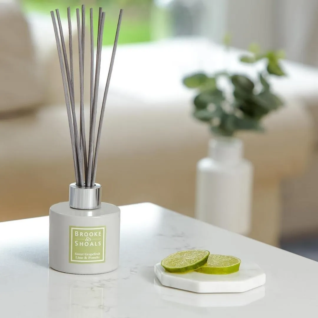 Brooke & Shoals Candle - Sweet Grapefruit Lime & Pomelo