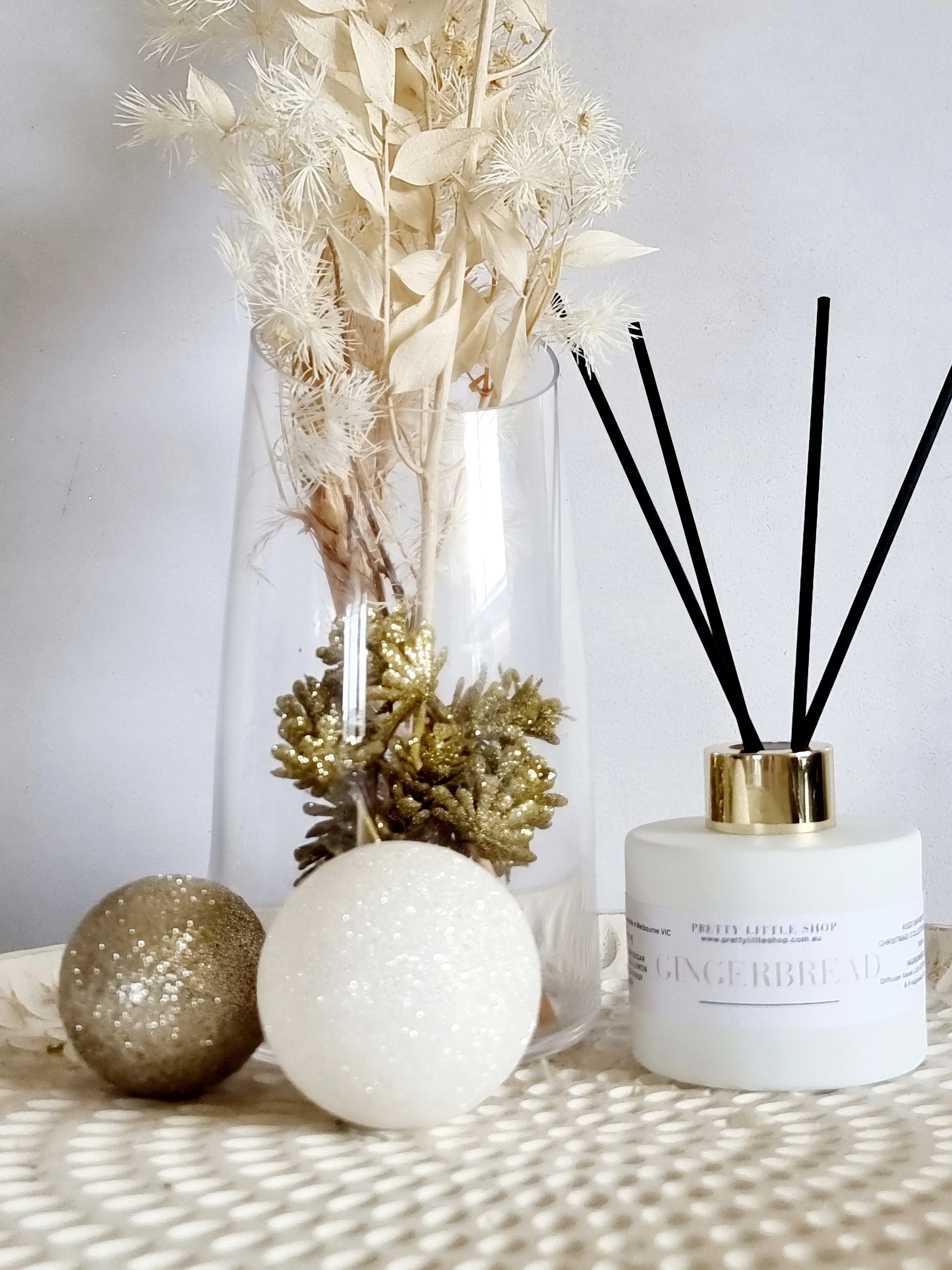 CHRISTMAS REED DIFFUSERS. 100mls