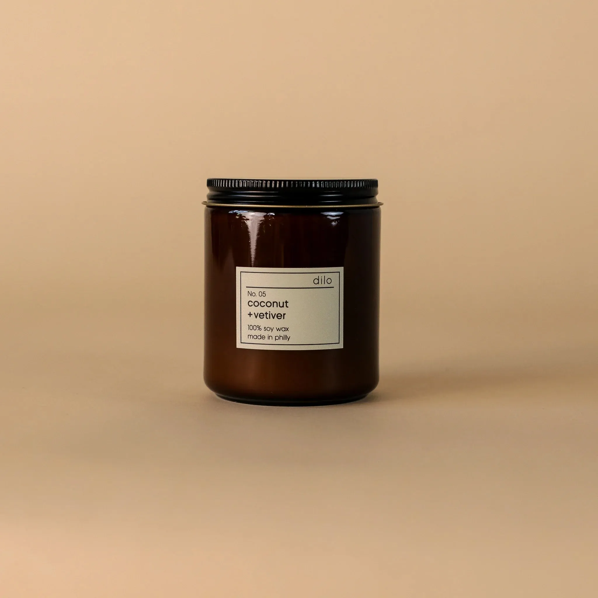 Dilo Coconut   Vetiver Candle